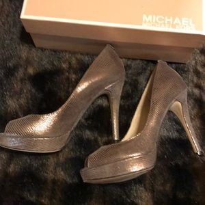 Michael Kors York Platform